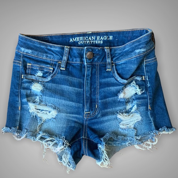 American Eagle Outfitters AER Denim Hi Rise Shortie distressed raw edge size 4